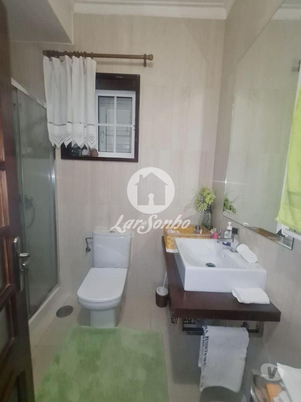 Apartamentos a venda Guimarães - Fotos para Excelente moradia T4 c jardim em Serzedelo, Guimarães!
