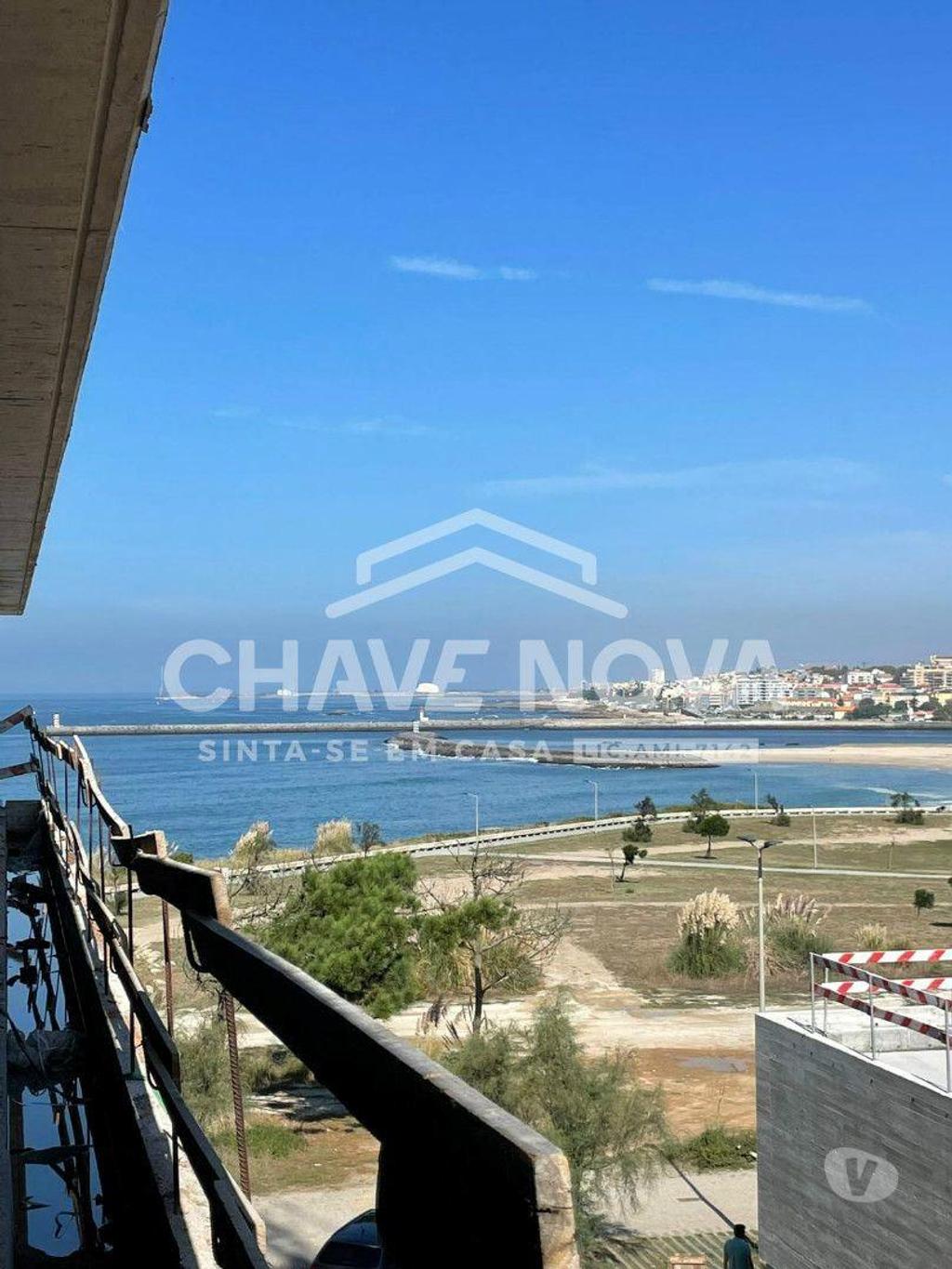 Apartamentos a venda Vila Nova de Gaia - Fotos para T2 em fase final de Construção. Canidelo - Gaia (AR 04603)