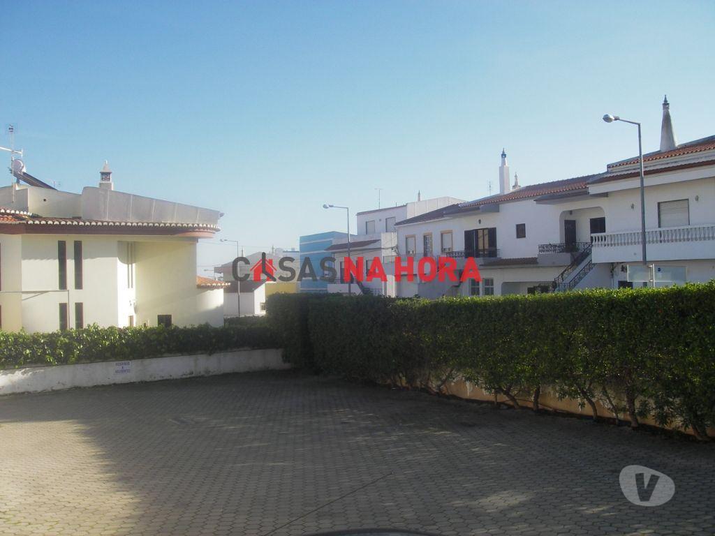 Apartamentos a venda Portimão - Fotos para Moradia em banda, como nova, para venda, Portimão - Portimão