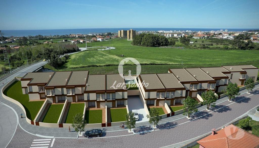 Apartamentos a venda Vila do Conde - Fotos para Moradias T3 e T4 NOVAS c garagem fechada e piscina em Árvore,