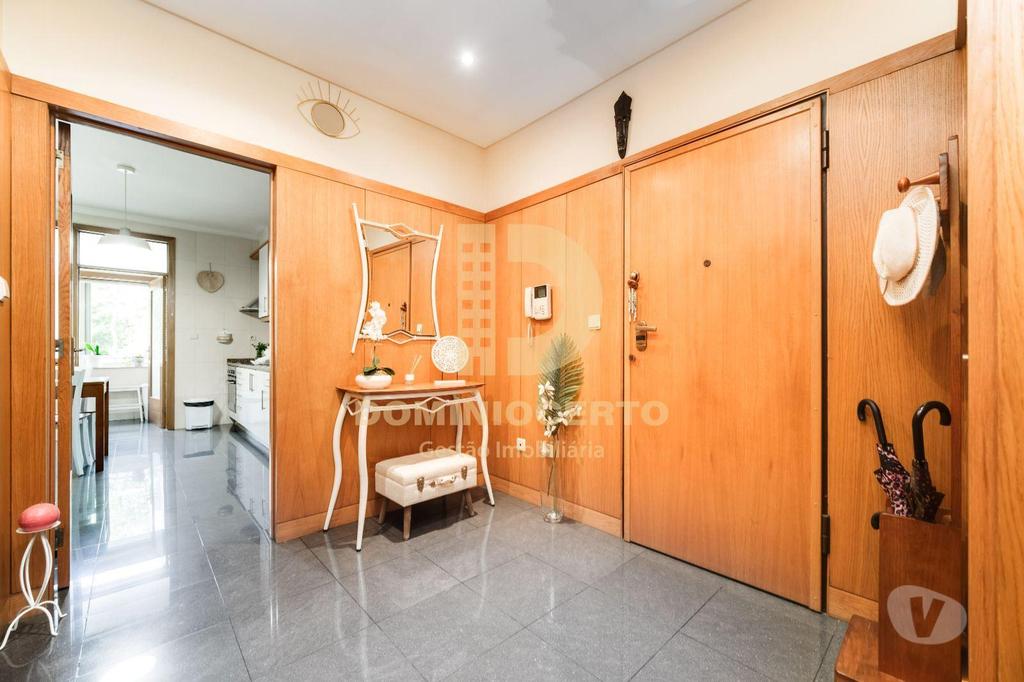 Apartamentos a venda Maia - Fotos para Espetacular T2 nos Maninhos - 145m2 -Box 2 carros-Elevador