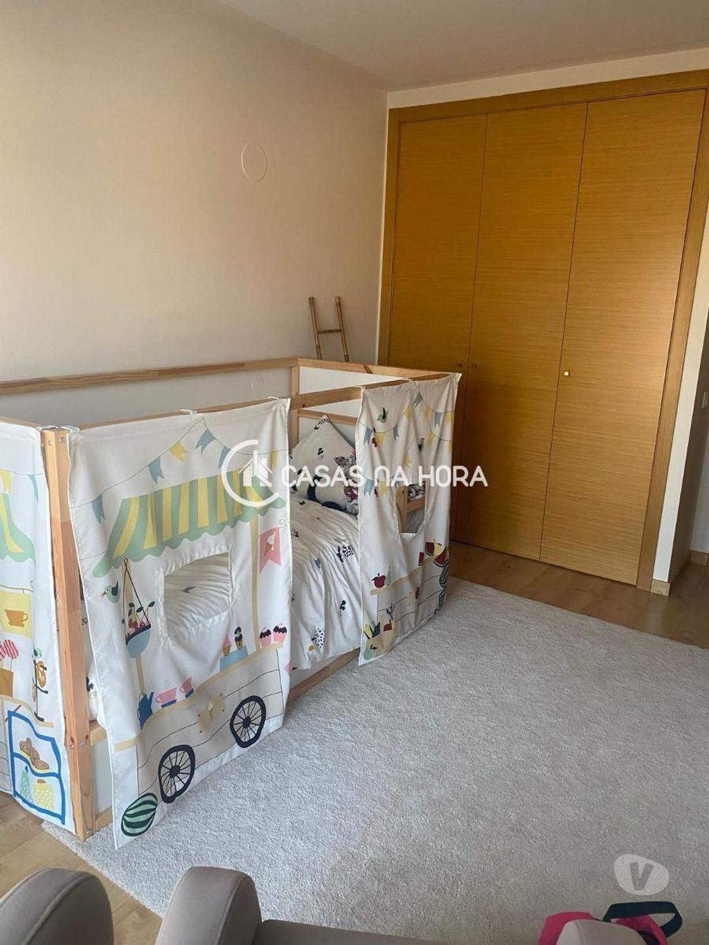 Apartamentos a venda Entroncamento - Fotos para Entroncamento-T3+1 Duplex, 3ºandar (pqnacoes A 00011)