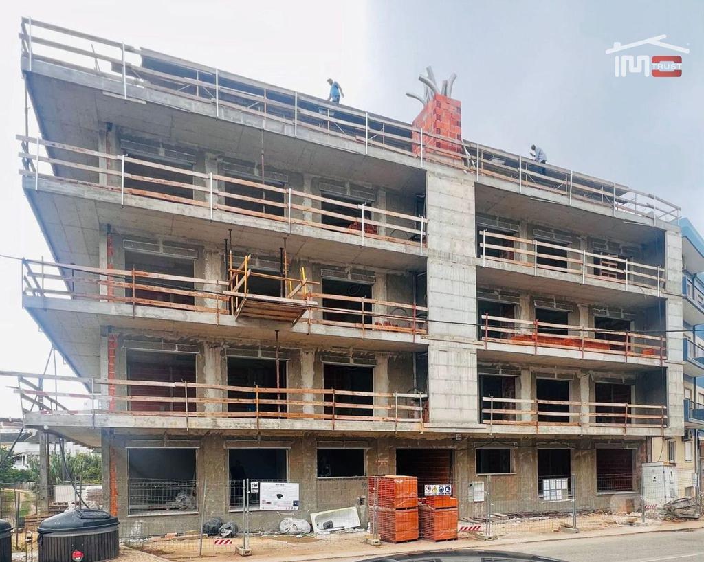 Apartamentos a venda Seixal - Fotos para NOVO: Apartamento T3 Final Março 2025 POSSIBILIDADE