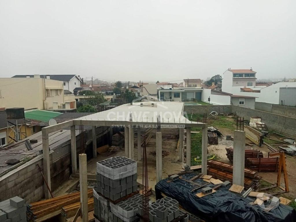 Terrenos Vila Nova de Gaia - Fotos para Projeto de moradia térrea em construção, situada em Madalena