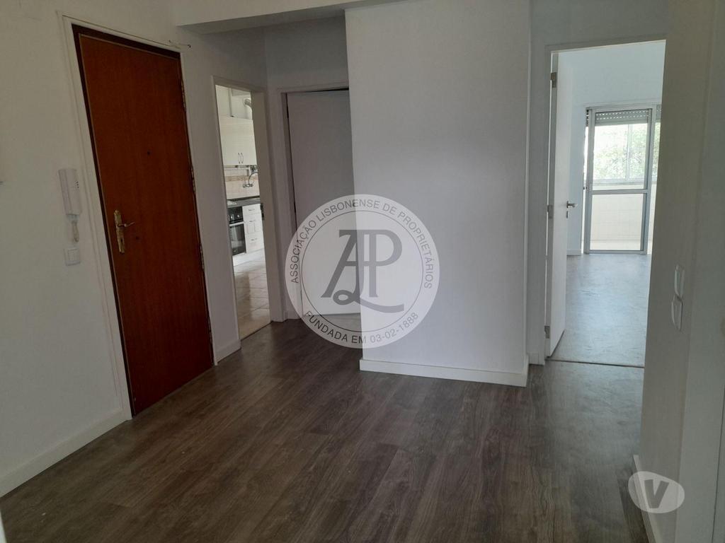 Imóveis para alugar Almada - Fotos para PÇT BENTO GONÇALVES 18 2DTO