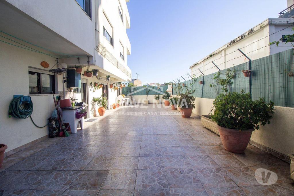 Apartamentos a venda Vila Nova de Gaia - Fotos para Apartamento T4+1 c Terraço e Lugar de Garagem Duplo em Canidelo