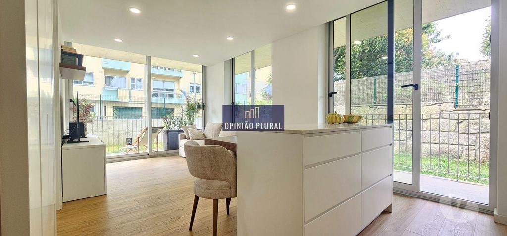 Apartamentos a venda Espinho - Fotos para Moderno Apartamento T1 Pronto a Habitar no Coração de Espinho