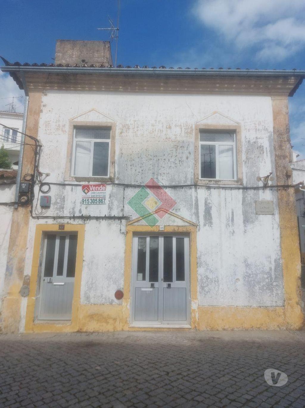 Apartamentos a venda Portalegre - Fotos para Moradia de gaveto, para venda, Portalegre - Sé e São Lourenço