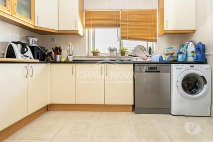 Casas a venda - Fotos para Moradia T3, varanda, lareira, cozinha zona de refeições,