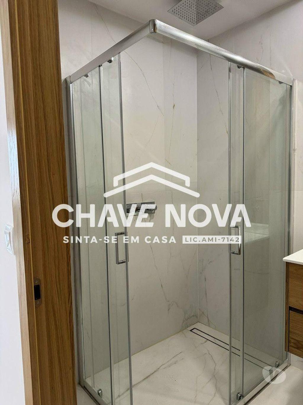 Imóveis para alugar Porto - Fotos para Arrendamento T2 c 2 lugares de garagem no Porto