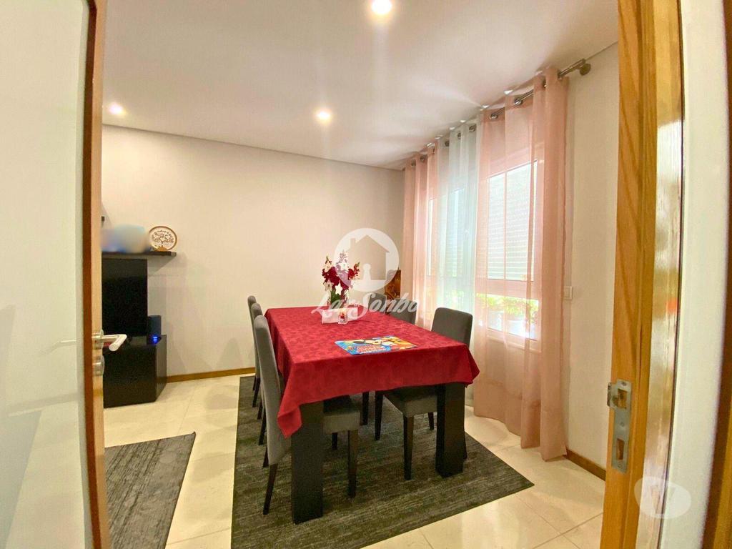 Apartamentos a venda Barcelos - Fotos para T2 com garagem para duas viaturas em Arcozelo (265-A-01525)