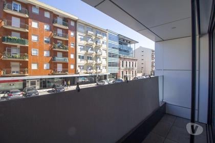 Imóveis para venda - Fotos para Porto-T2 Novo na Avenida da Boavista (LUX 00115)