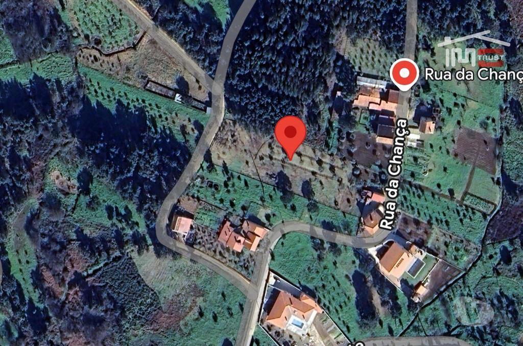 Comprar Loja Vila de Rei - Fotos para Terreno para Construção com 986 m² em Penedo - Vila de Rei:...
