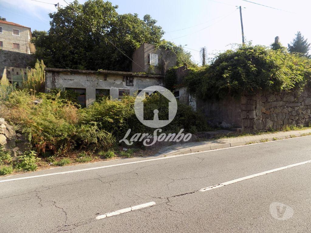 Apartamentos a venda Vila Nova de Famalicão - Fotos para Moradia p recuperar M3 - Bairro (240-M-20299)