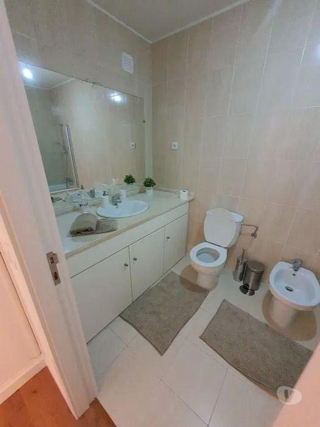 Apartamentos a venda Matosinhos - Fotos para Matosinhos-Apartamento T1 lavra 2 linha praia (04250)