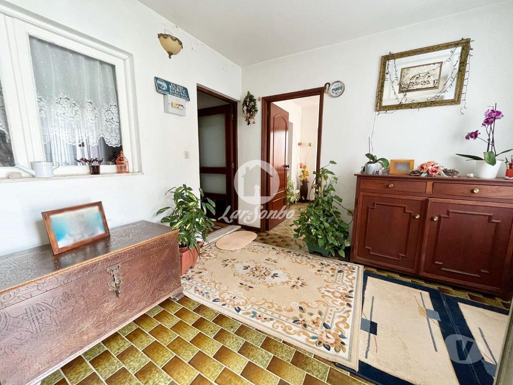 Apartamentos a venda Vila Nova de Famalicão - Fotos para Moradia Isolada T4 c 1200m2 em Telhado, V.N. Famalicão.