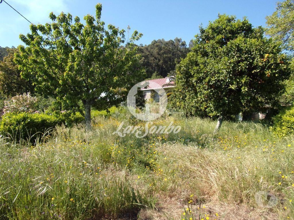 Apartamentos a venda Vila Nova de Famalicão - Fotos para Moradia Isolada T4 c 1200m2 em Telhado, V.N. Famalicão.