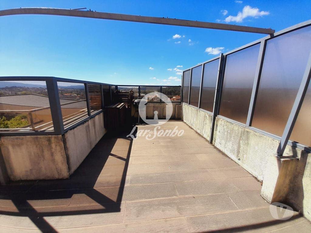Apartamentos a venda Vila Nova de Famalicão - Fotos para Apartamento T3 no Centro de Famalicão com Terraço Panorâmico e 2
