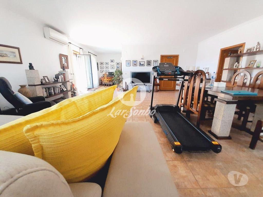 Apartamentos a venda Vila Nova de Famalicão - Fotos para Apartamento T3 no Centro de Famalicão com Terraço Panorâmico e 2