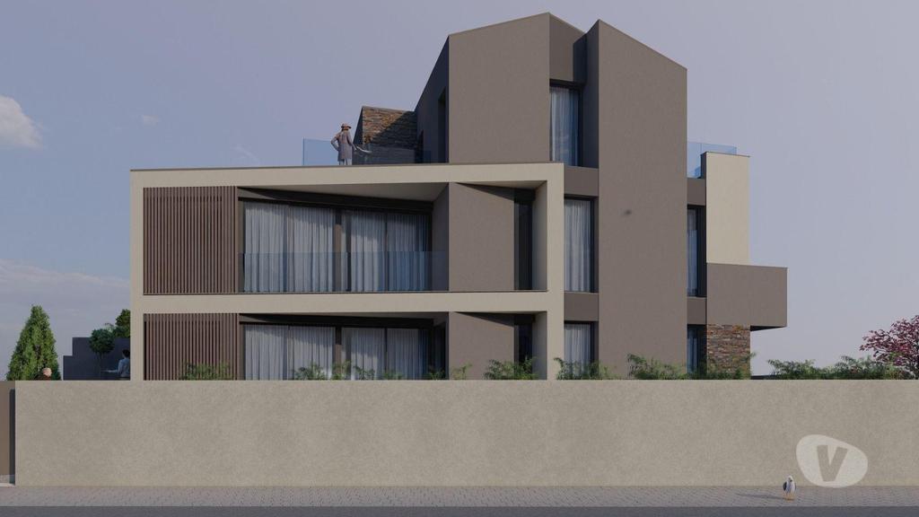 Apartamentos a venda Espinho - Fotos para Espinho-Moradia T3 com garagem, São Félix da Marinha (EMP 00187)