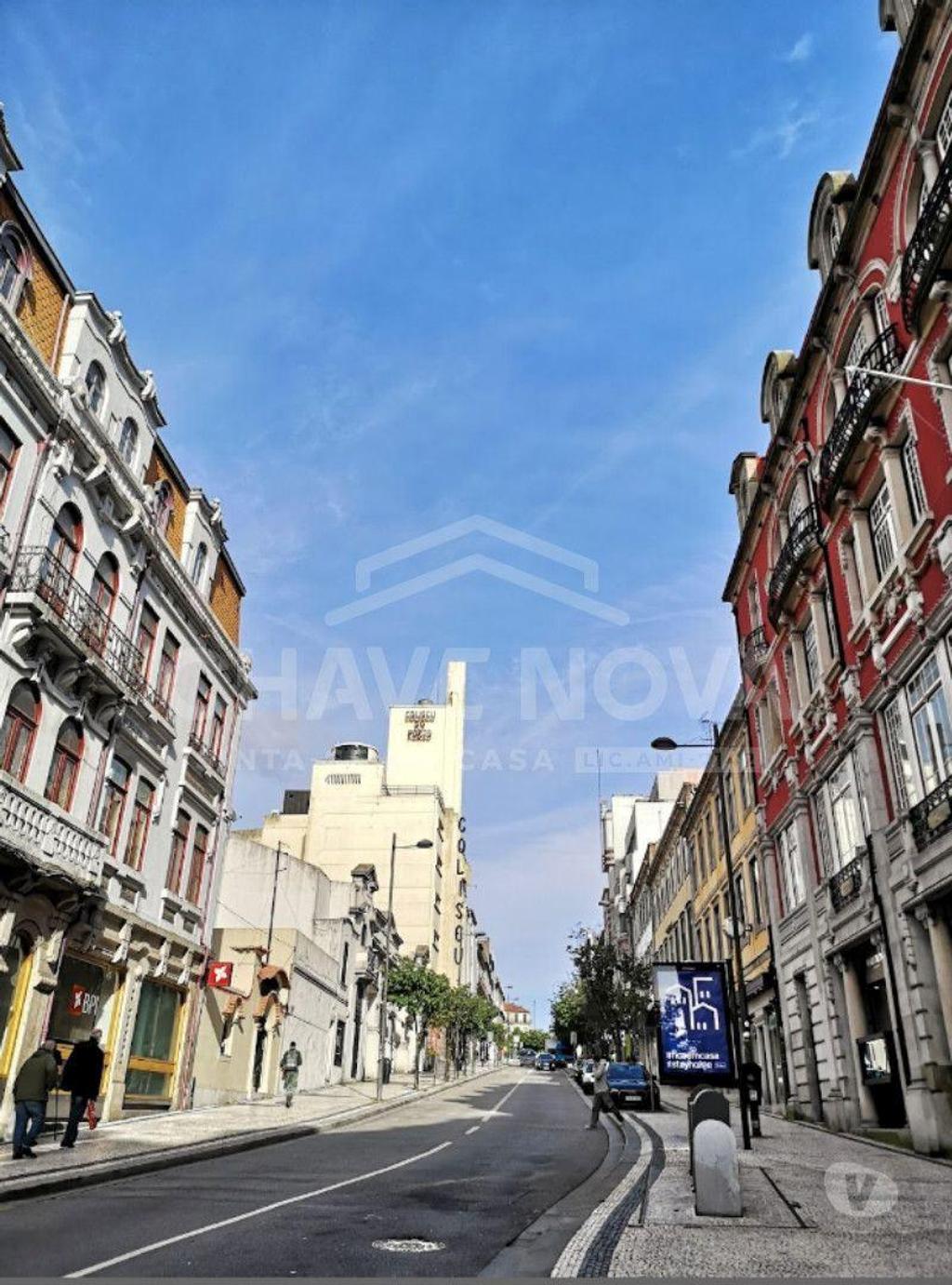 Comprar Loja Porto - Fotos para Restaurante para trespasse à Praça dos Poveiros