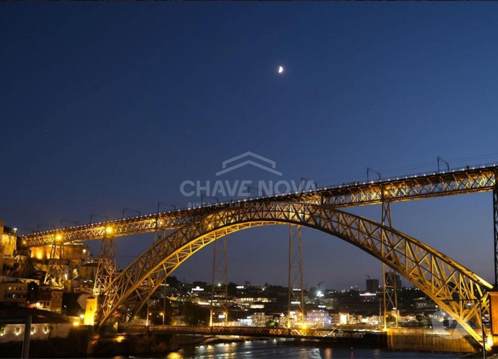 Comprar Loja Porto - Fotos para Restaurante para trespasse à Praça dos Poveiros