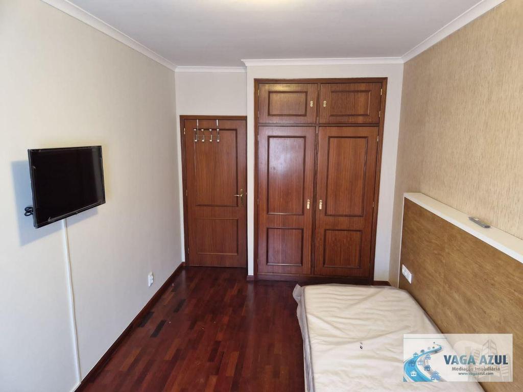 Imóveis para alugar Gondomar - Fotos para Quarto na Rua da Ranha à Estação Metro Levada Shopping Parque...