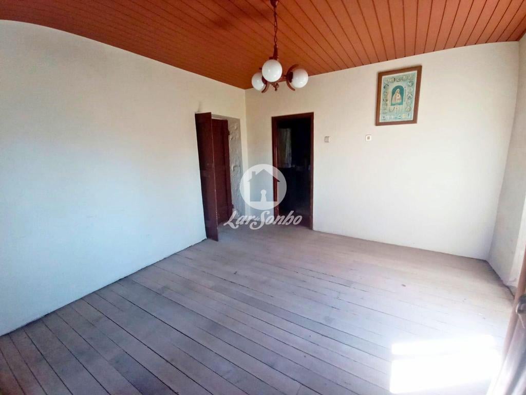 Apartamentos a venda Barcelos - Fotos para Barcelos-Moradia em Barcelos (265-M-01636)