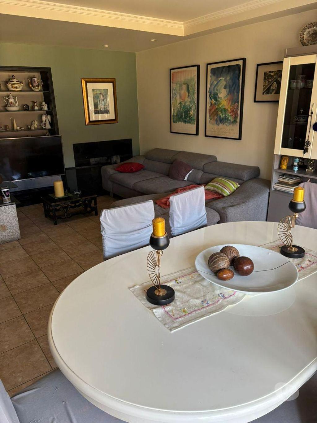Apartamentos a venda Vila Nova de Gaia - Fotos para Excelente T2 à venda na rua rechousa-box -Canelas Gaia (04251)