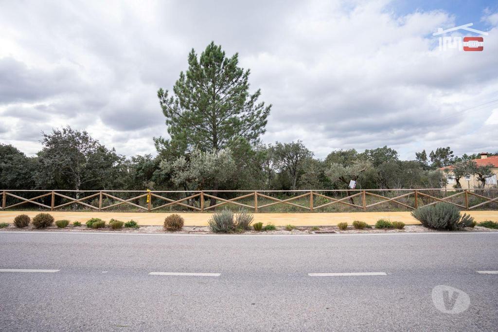 Terrenos Ourém - Fotos para Ourem-TERRENO PARA CONSTRUÇÃO COM 6820 m2 EM FATIMA (1-T-000686)