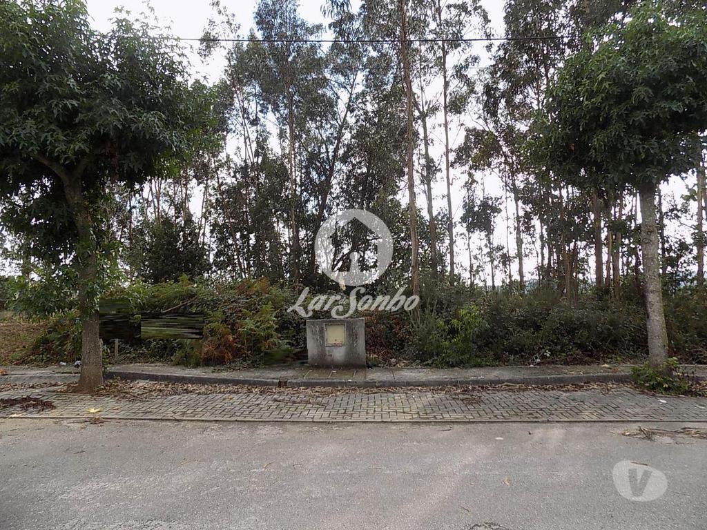 Terrenos Vila Nova de Famalicão - Fotos para 2 Lotes para construção com 489,5 m2 em Fradelos (240-T-22883)