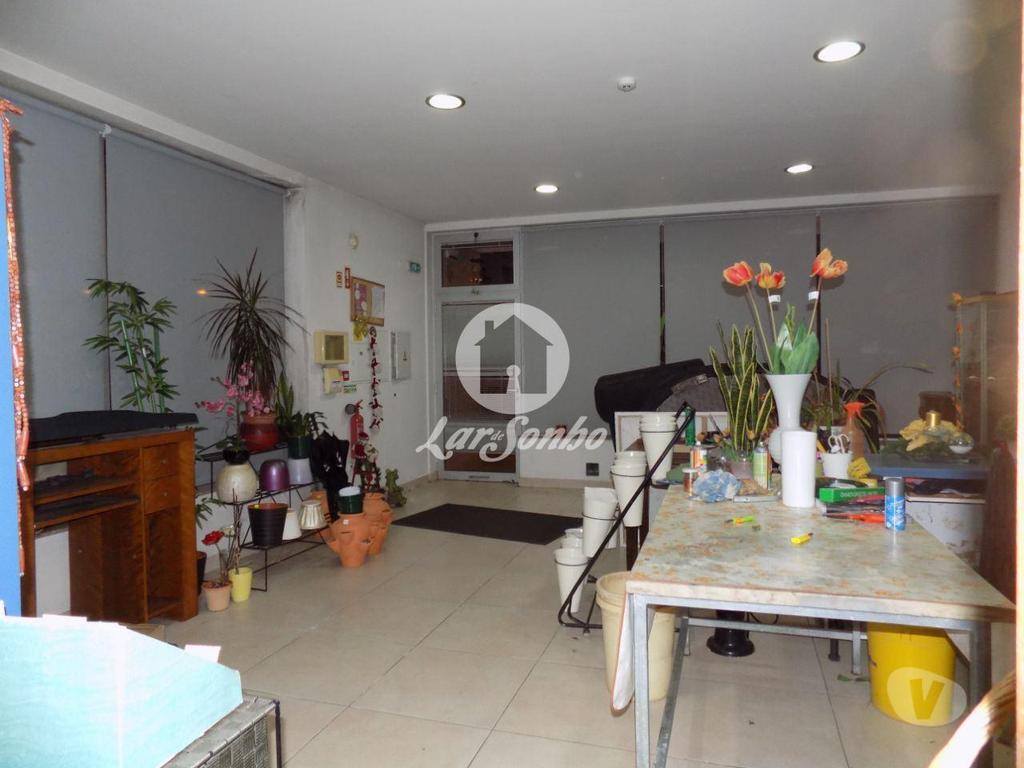 Comprar Loja Vila Nova de Famalicão - Fotos para Loja comercial com 56 m2 em Nine