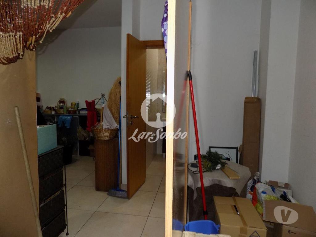 Comprar Loja Vila Nova de Famalicão - Fotos para Loja comercial com 56 m2 em Nine