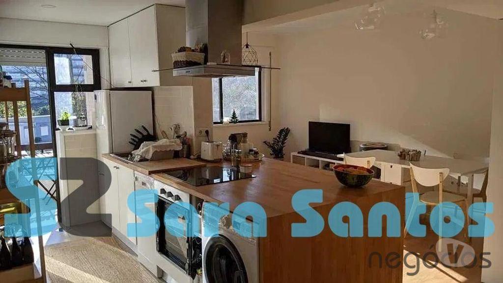 Imóveis para alugar Porto - Fotos para Apartamento T1 Mobilado e Lugar Garagem-Porto