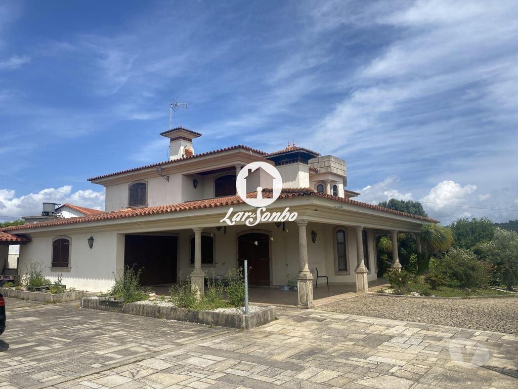 Apartamentos a venda Vila do Conde - Fotos para Moradia T4 individual com terreno de 2.000m2 (240-M-25425)