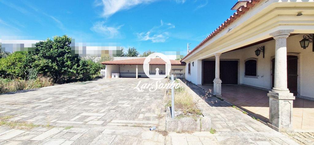 Apartamentos a venda Vila do Conde - Fotos para Moradia T4 individual com terreno de 2.000m2 (240-M-25425)