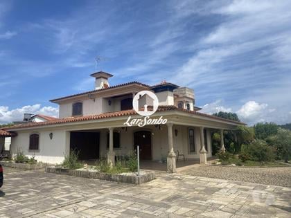 Casas a venda - Fotos para Moradia T4 individual com terreno de 2.000m2 (240-M-25425)