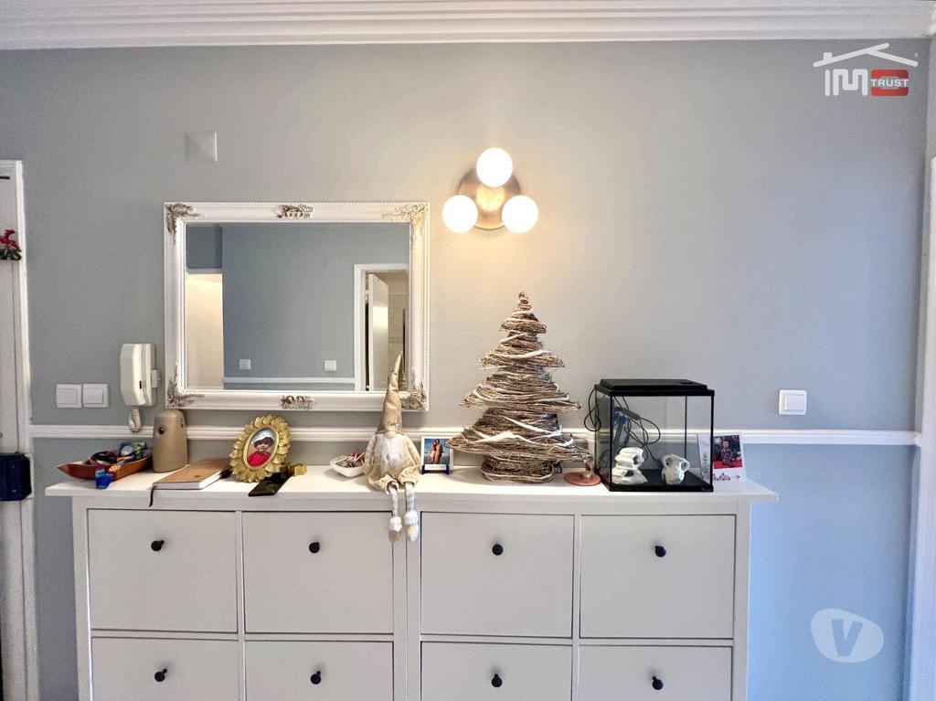 Apartamentos a venda Palmela - Fotos para Apartamento T2 Remodelado 2ºandar c Parqueamento e Arrecadação