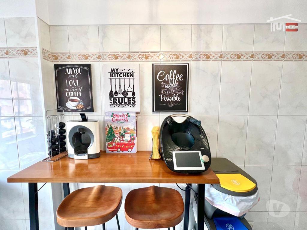 Apartamentos a venda Palmela - Fotos para Apartamento T2 Remodelado 2ºandar c Parqueamento e Arrecadação