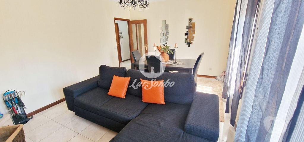 Apartamentos a venda Vila Nova de Gaia - Fotos para Apartamento T2 Com garagem fechada em Valadares- Vila Nova de