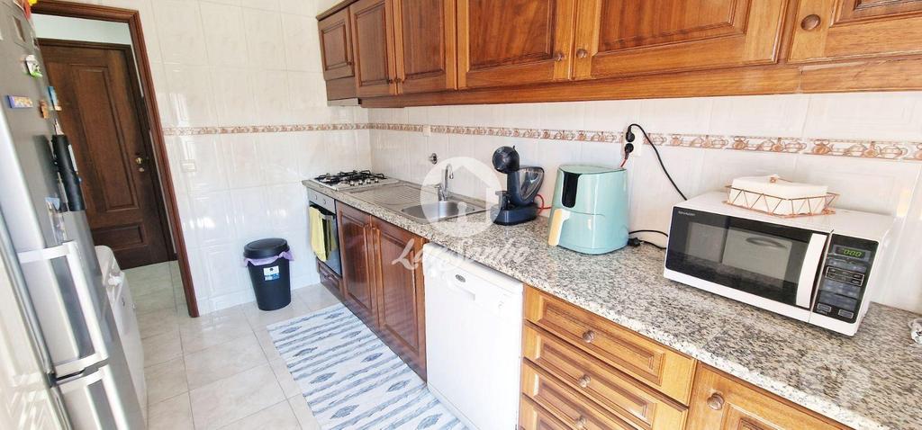 Apartamentos a venda Vila Nova de Gaia - Fotos para Apartamento T2 Com garagem fechada em Valadares- Vila Nova de