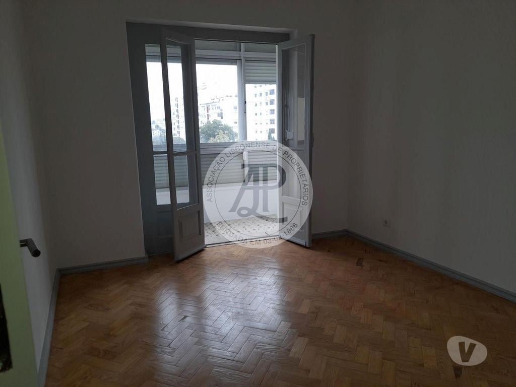 Imóveis para alugar Amadora - Fotos para Rua António Duarte Caneças5 2 Esq
