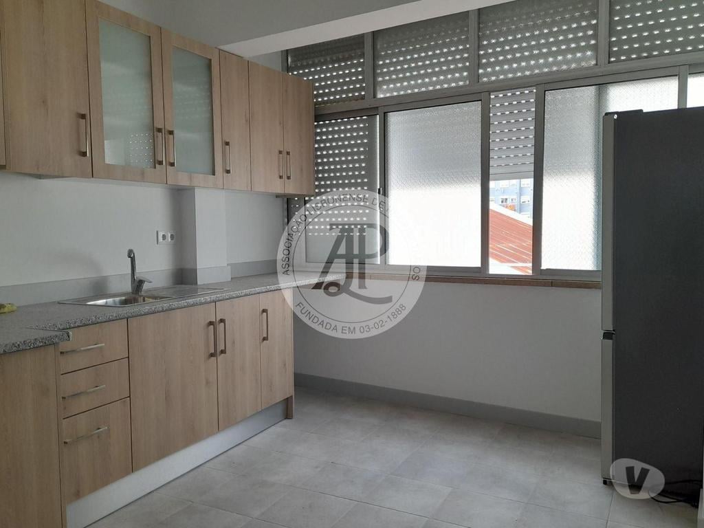 Imóveis para alugar Amadora - Fotos para Rua António Duarte Caneças5 2 Esq