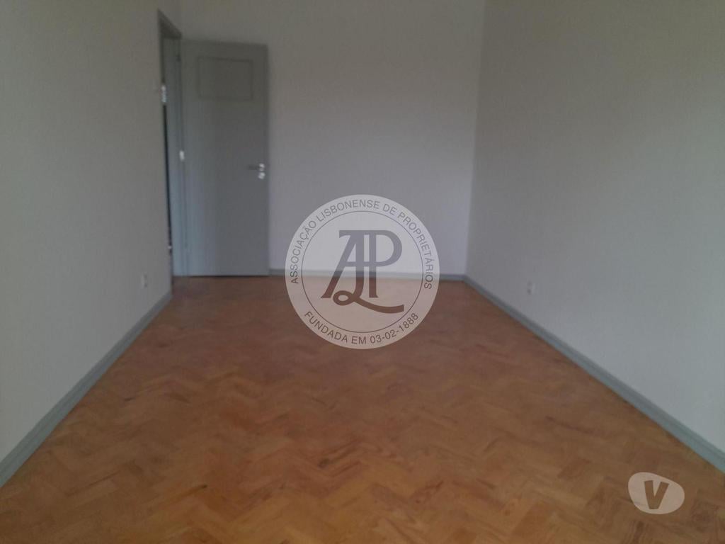 Imóveis para alugar Amadora - Fotos para Rua António Duarte Caneças5 2 Esq