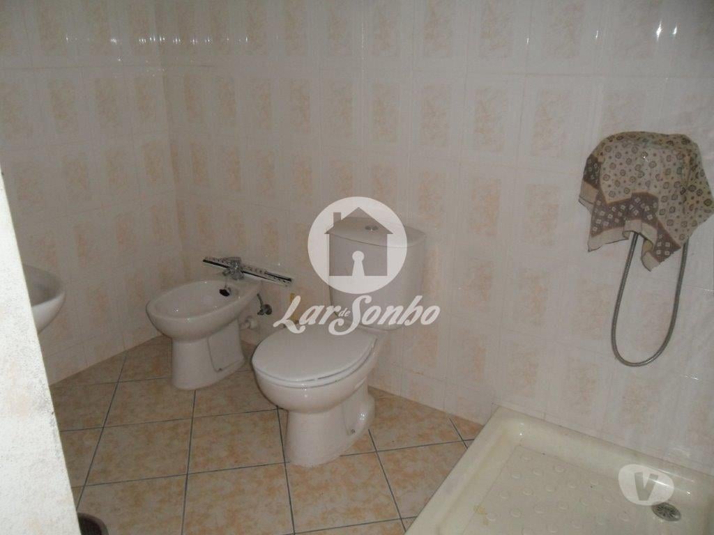 Apartamentos a venda Vila Nova de Famalicão - Fotos para M3 c garagem p 3 carros e quintal de 900m2 em Ribeirão -