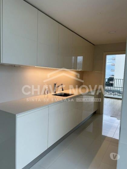 Casas e Apartamentos - Alugar - Fotos para Arrendamento Apartamento T3 novo com vista Mar - Matosinhos...