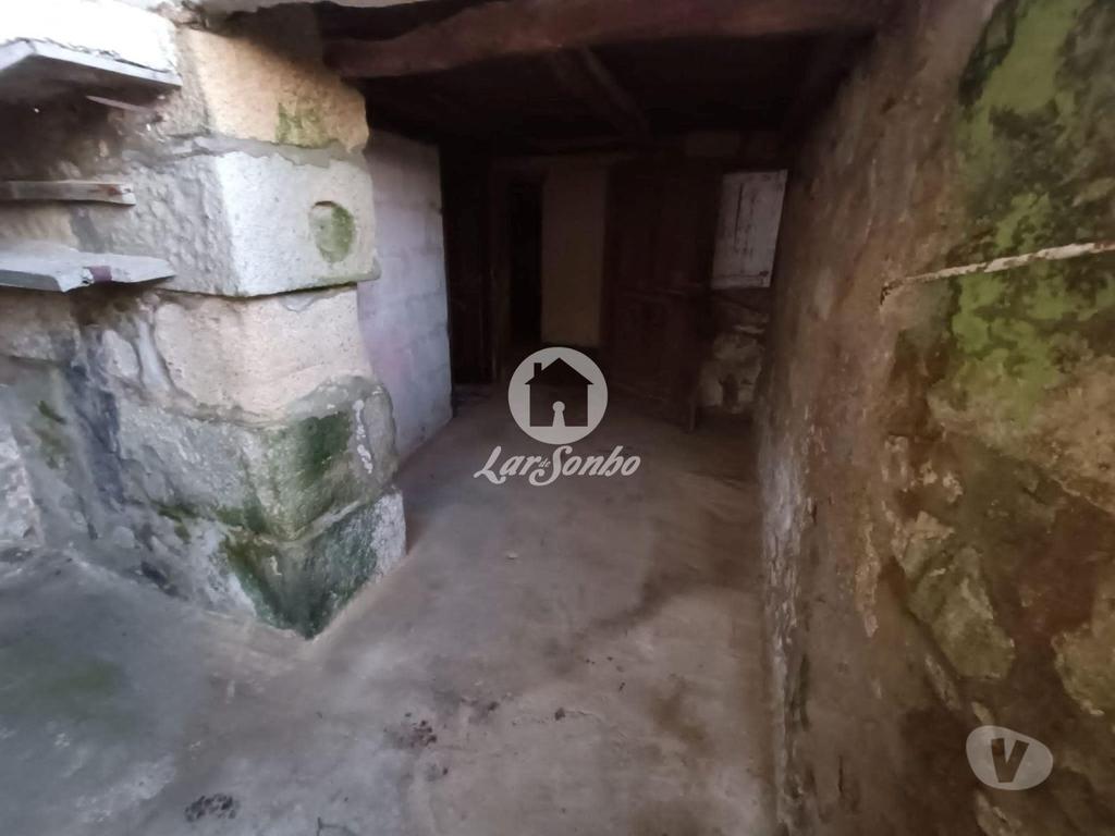 Terrenos Vila do Conde - Fotos para Quintinha para restauro c área total de 2000m2 em Macieira da