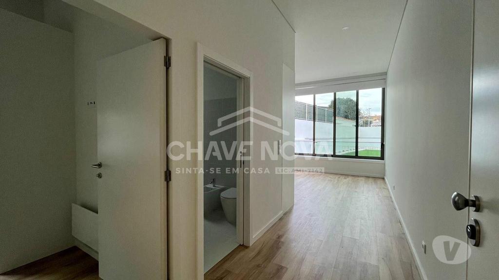 Apartamentos a venda Porto - Fotos para Porto-T1 Novo na Rua de Costa Cabral Porto (MAD 01941)