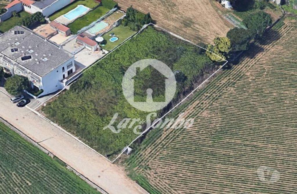 Terrenos Vila do Conde - Fotos para Terreno plano para construção com 1900m2 em Retorta, Vila do