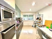 Fantástico Apartamento T3 Mobilado c Garagem, Varandas e...